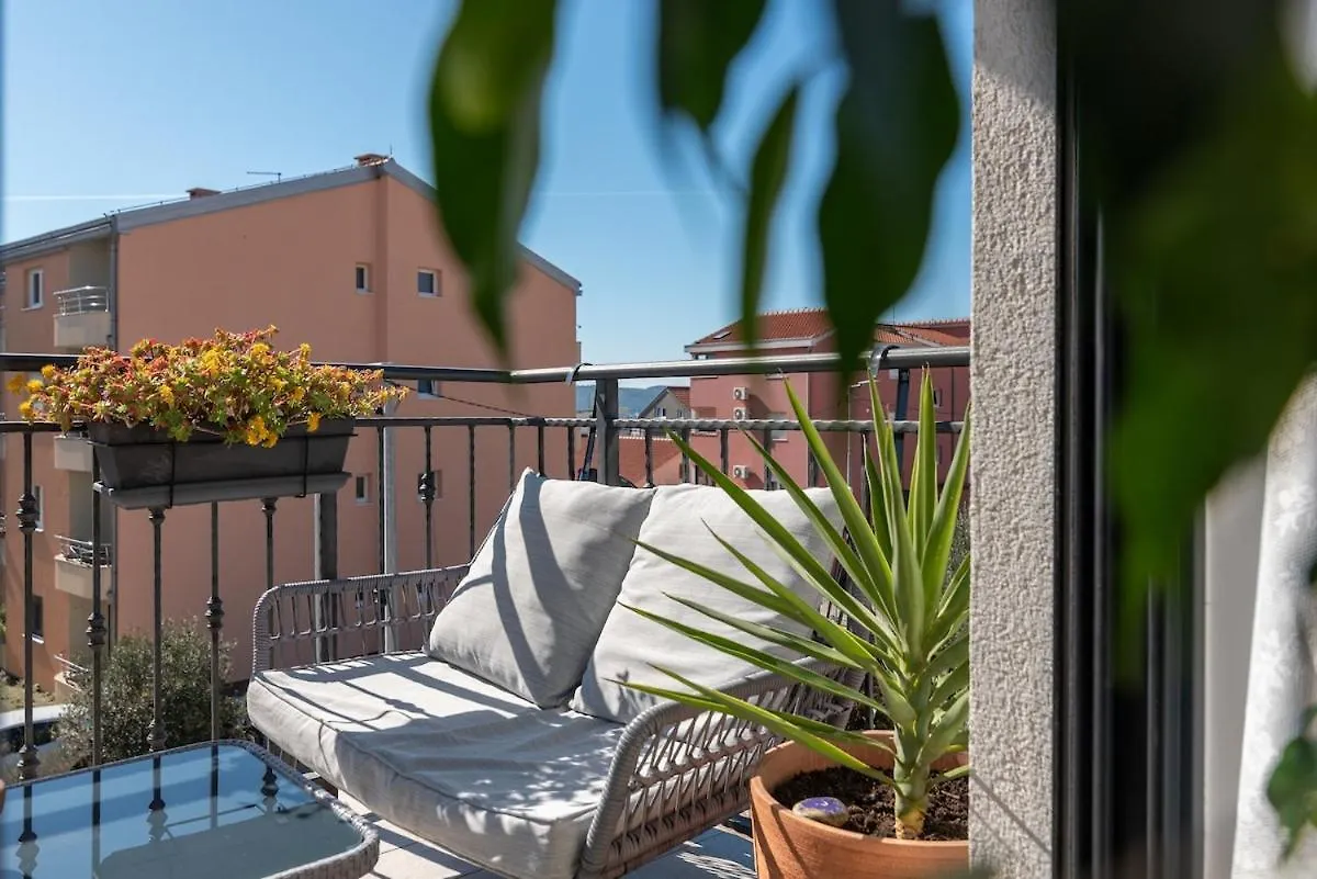 Apartman Spiro Trogir Apartment