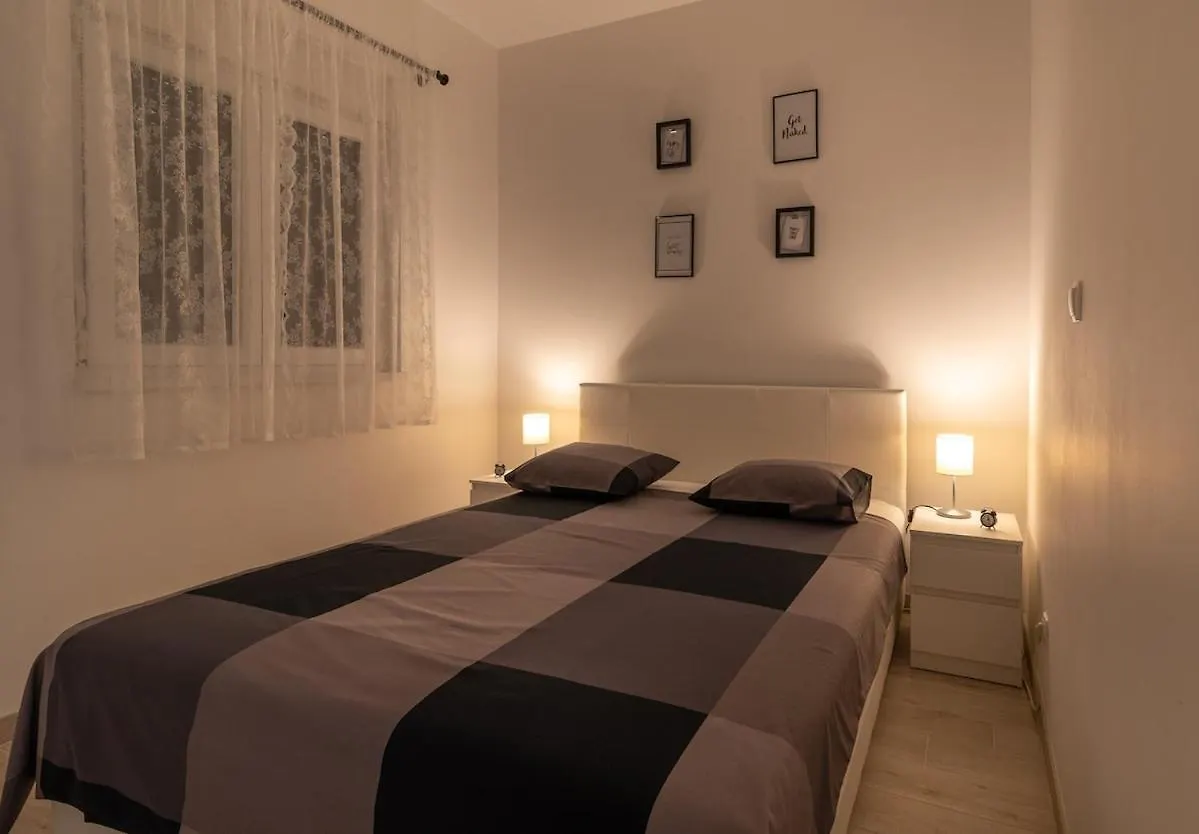 Apartment Apartman Spiro Trogir